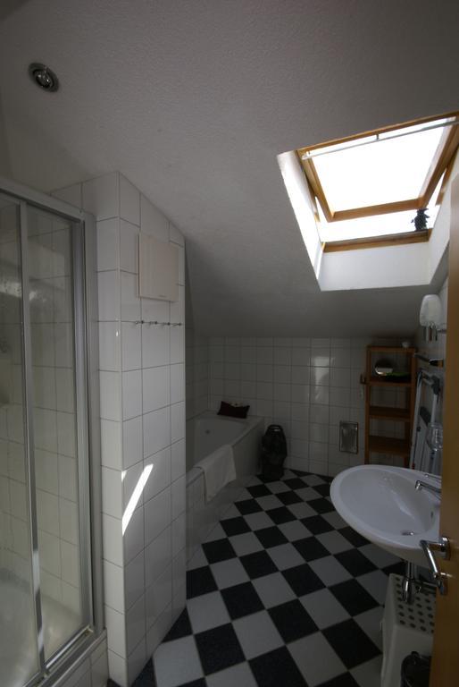 Apart Via Claudia Augusta Apartman Ried im Oberinntal Kültér fotó