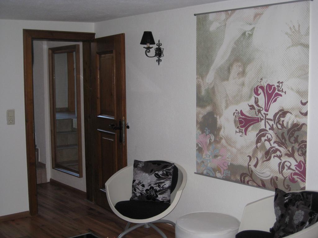 Apart Via Claudia Augusta Apartman Ried im Oberinntal Kültér fotó